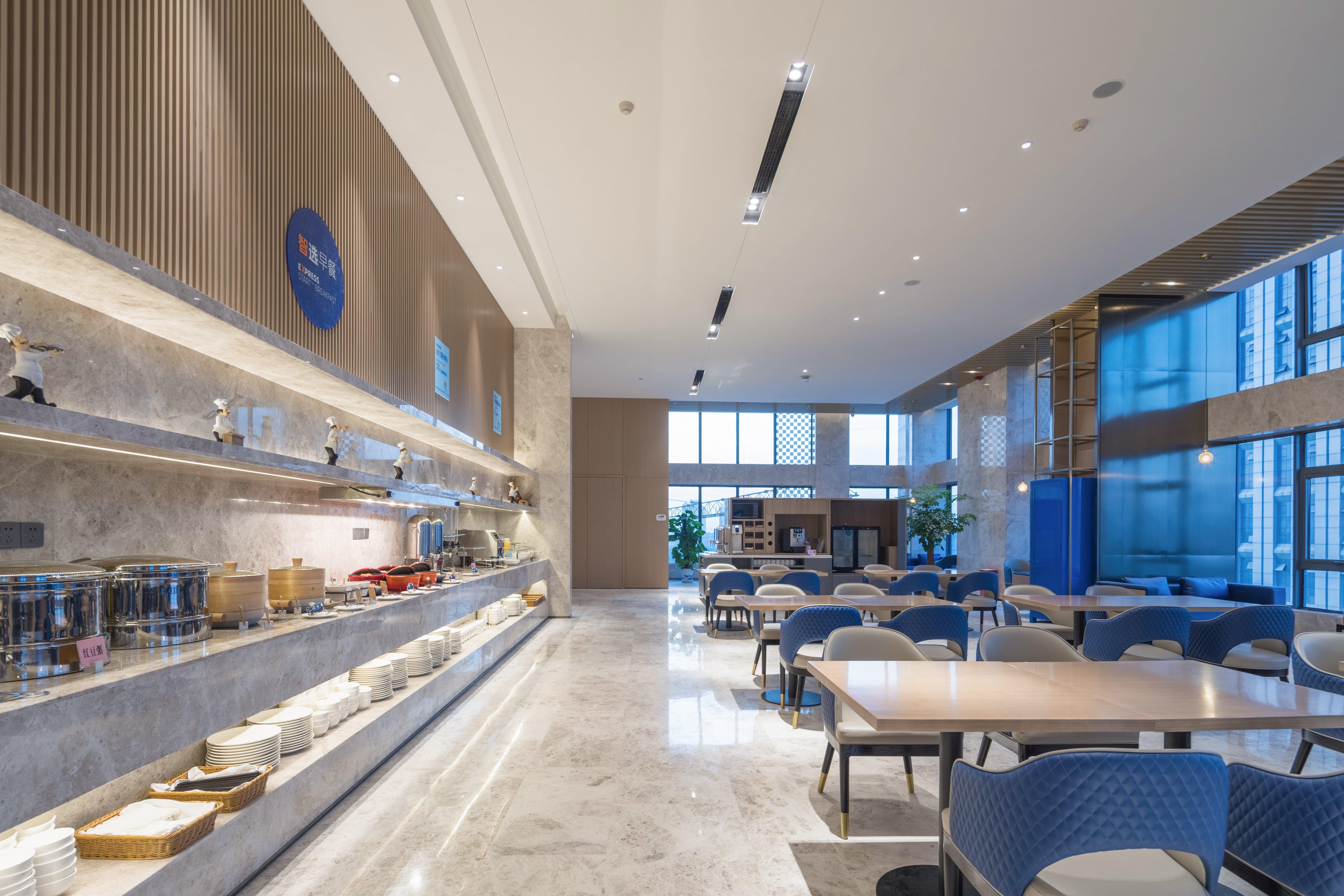 Holiday Inn Express Nanchang West Station, An Ihg Hotel Ngoại thất bức ảnh